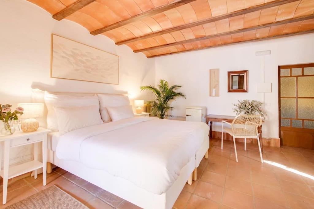 Appartement Patxo,absolute Erholung , Stilvoll,xxl Pool, Wifi, Manacor (Mallorca)